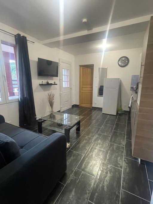 L8 - Villiers-Le-Bel Proche Roissy & Paris Apartment Bagian luar foto